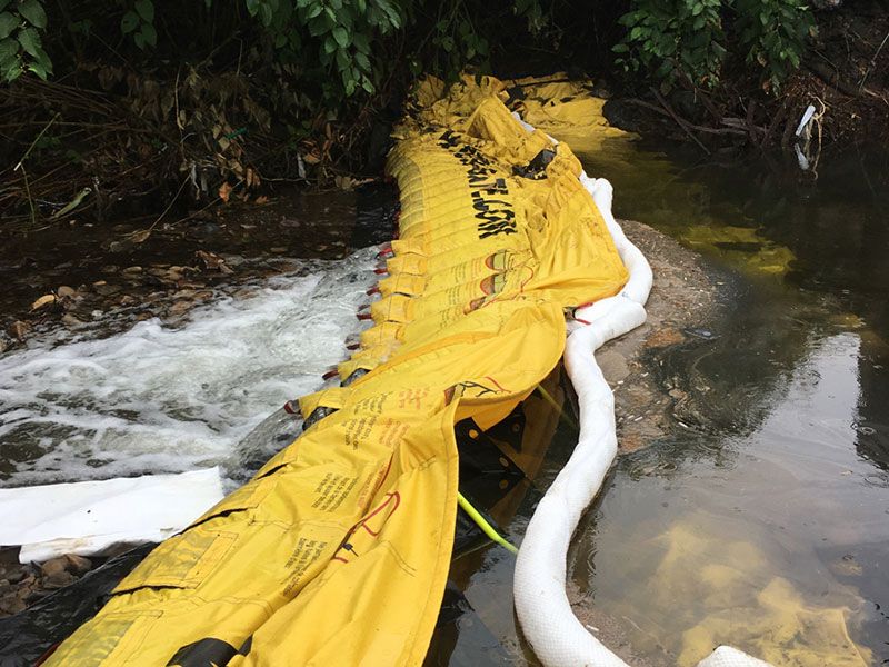 Instant Underflow Dam adapts to contours and obstacles in most stream bottoms